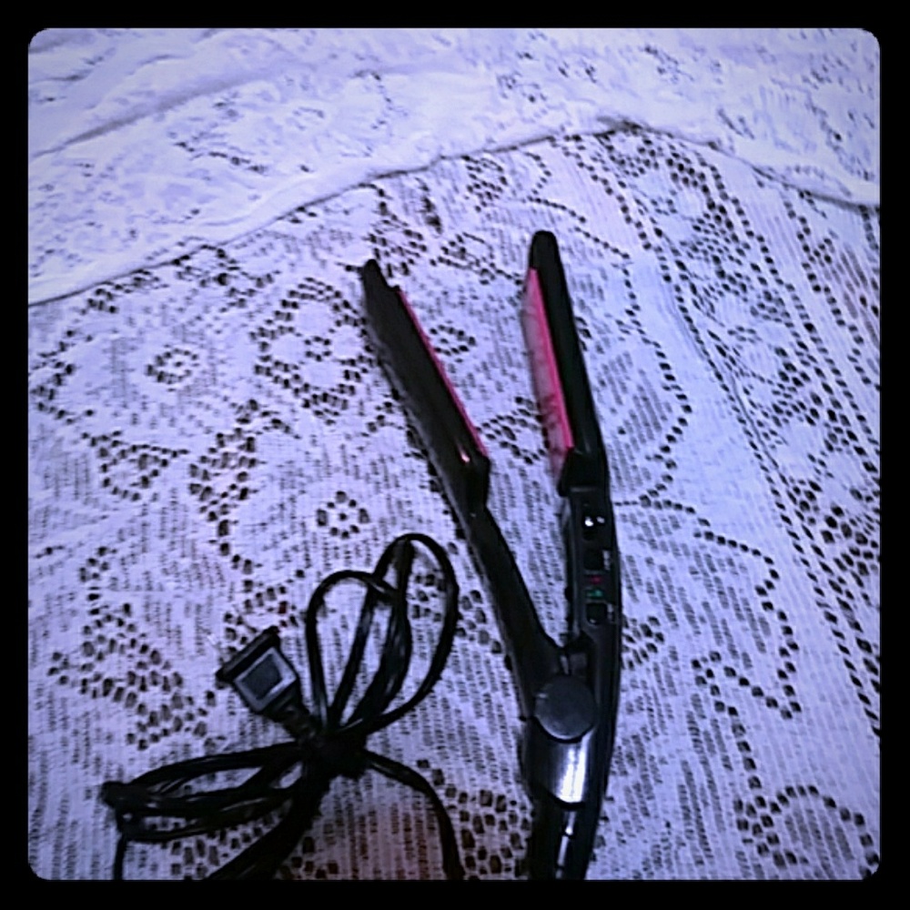 Conair Hair Straightener